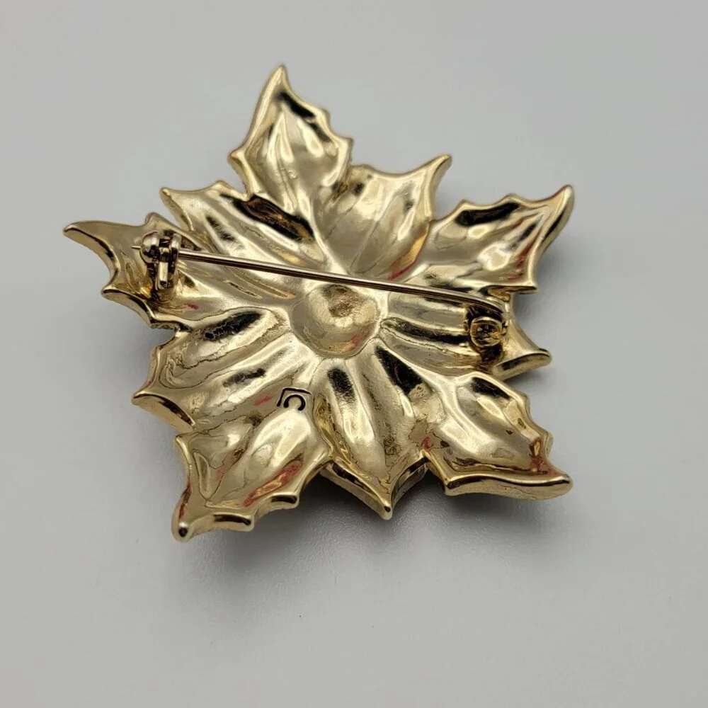 Vtg. Liz Claiborne LC Crystal Poinsettia Brooch 2